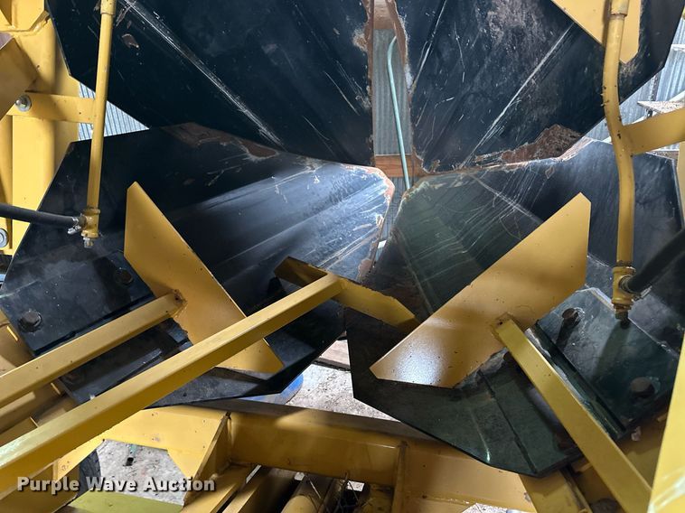 image for item ER8572 2002 Vermeer TS-44A tree spade