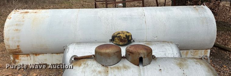 image for item NQ9151 Fuel tank