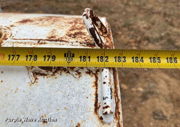 image for item NQ9151 Fuel tank