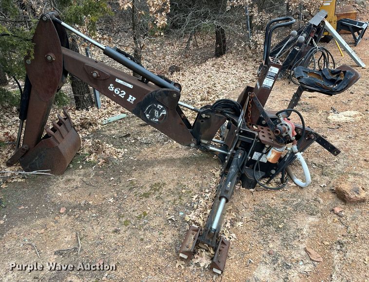 image for item NQ9154 Bush Hog 862H backhoe attachment