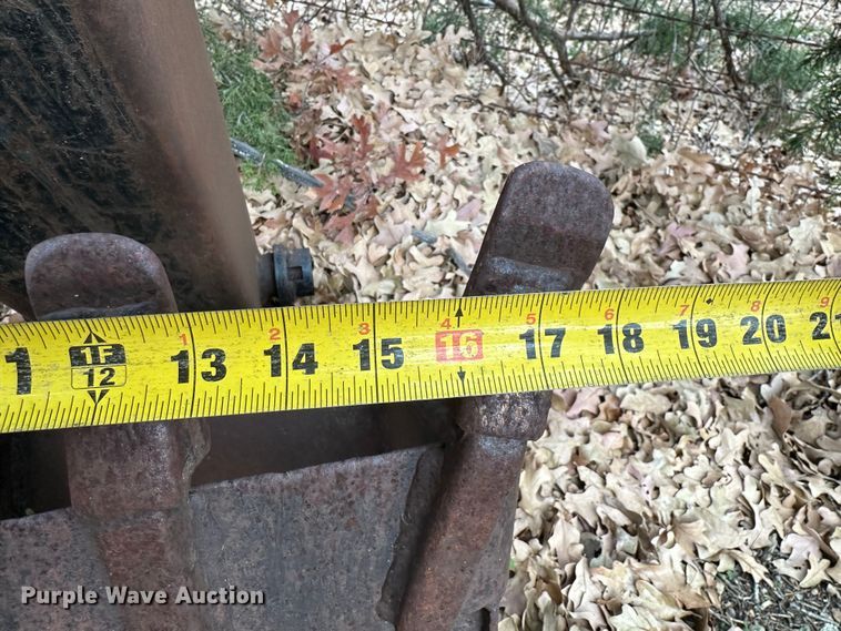 image for item NQ9154 Bush Hog 862H backhoe attachment