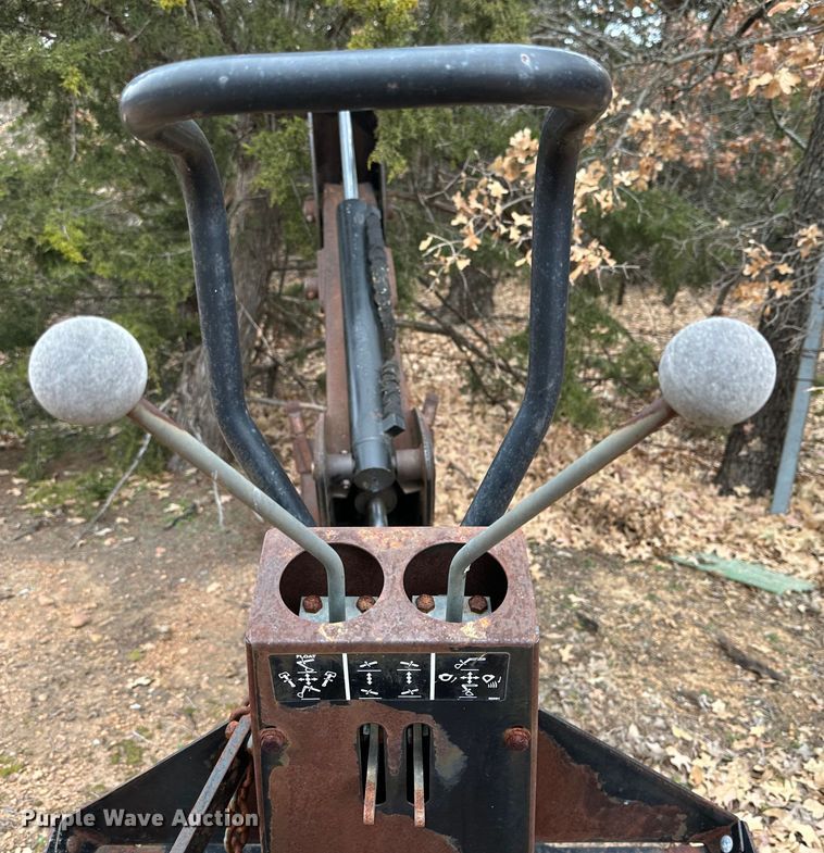 image for item NQ9154 Bush Hog 862H backhoe attachment