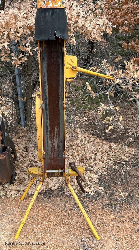 image for item NQ9155 Danuser MD-6 post driver