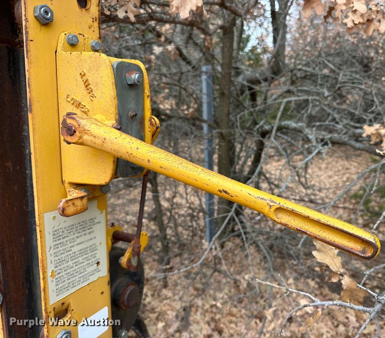 image for item NQ9155 Danuser MD-6 post driver