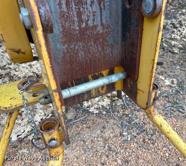 image for item NQ9155 Danuser MD-6 post driver