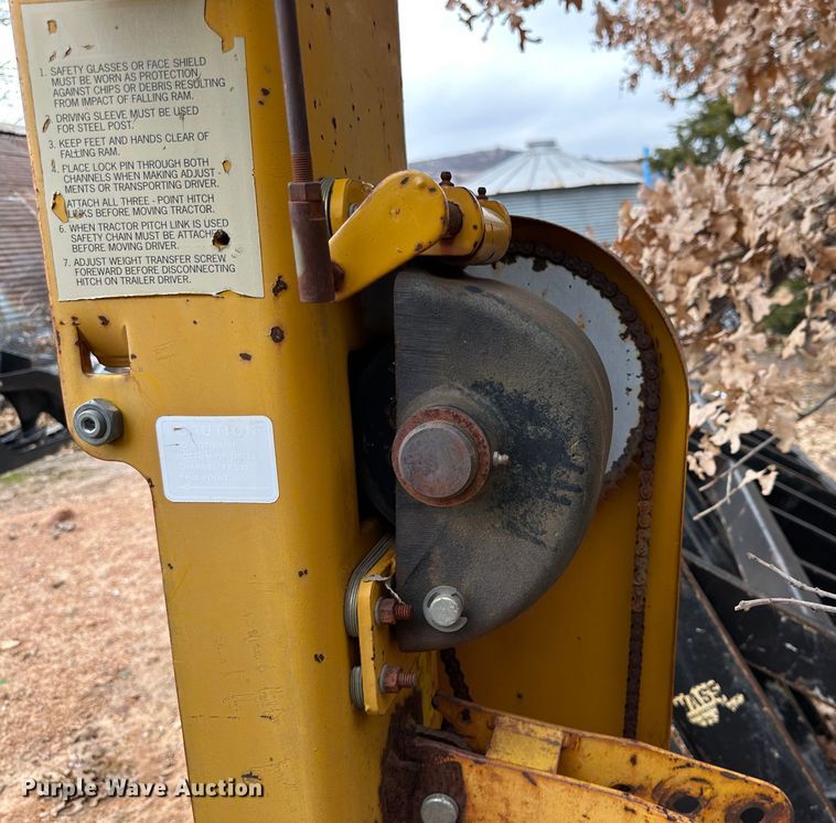 image for item NQ9155 Danuser MD-6 post driver