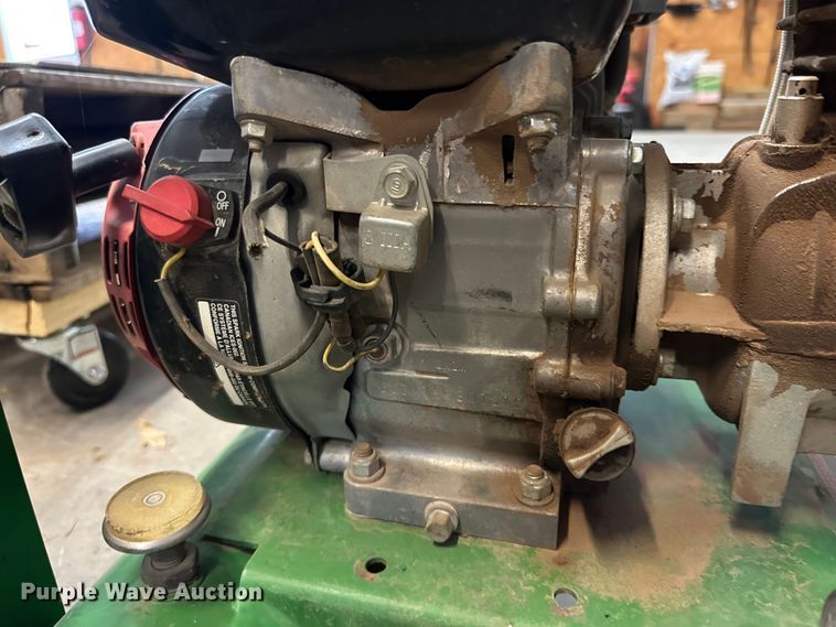 image for item NQ9156 John Deere AC1-5GH air compressor