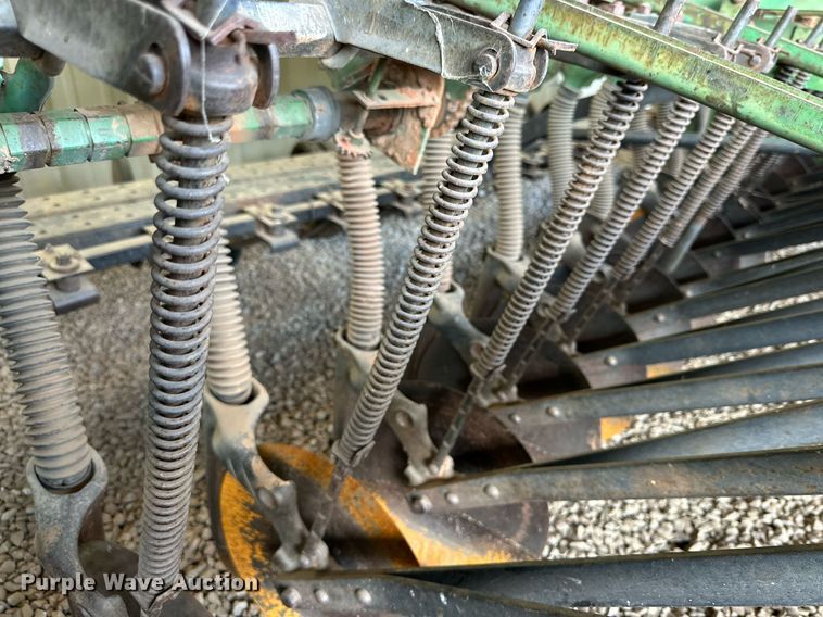 image for item NQ9160 John Deere 8300 grain drill