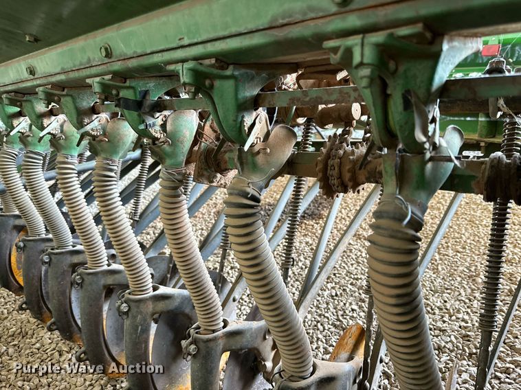 image for item NQ9160 John Deere 8300 grain drill