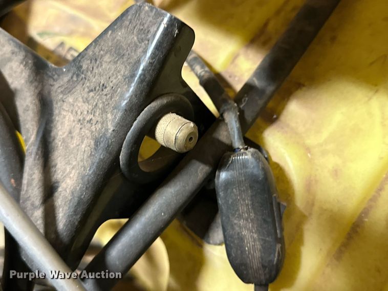 image for item NQ9162 (3) Turf sprayers