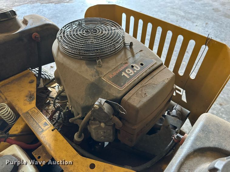 image for item NQ9163 Hustler ZTR lawn mower