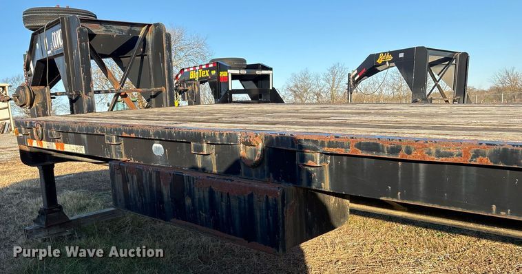 image for item OK9453 1996 Belshe DT235 equipment trailer