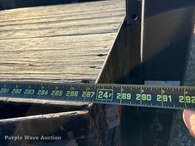 image for item OK9453 1996 Belshe DT235 equipment trailer