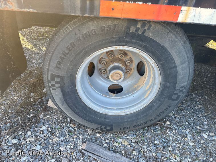 image for item OK9453 1996 Belshe DT235 equipment trailer