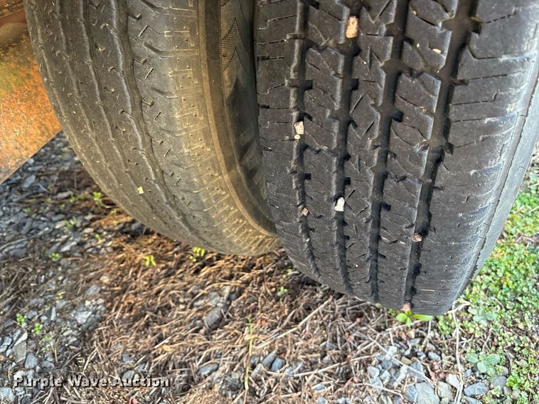 image for item OK9453 1996 Belshe DT235 equipment trailer