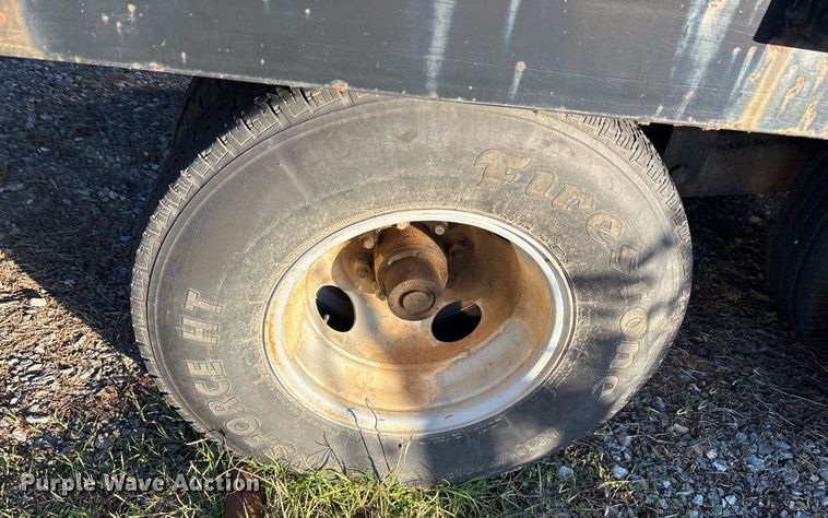 image for item OK9453 1996 Belshe DT235 equipment trailer