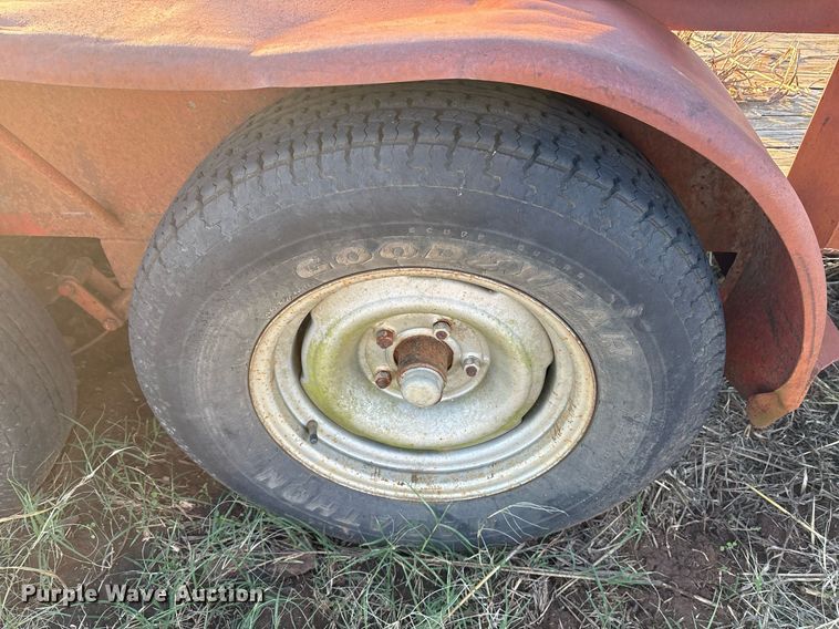 image for item OK9454 1992 G & G Utility trailer