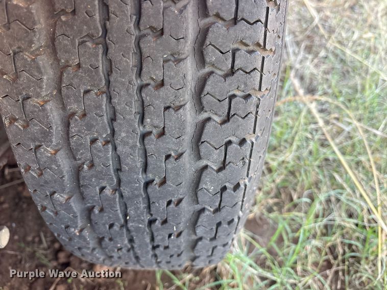 image for item OK9454 1992 G & G Utility trailer