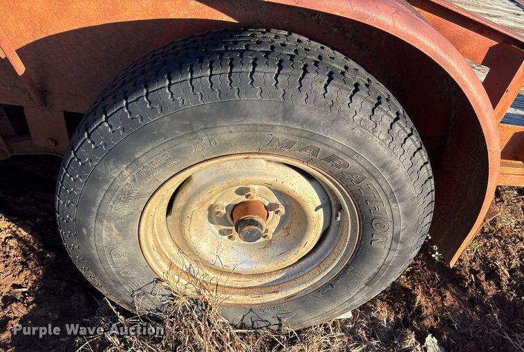 image for item OK9454 1992 G & G Utility trailer