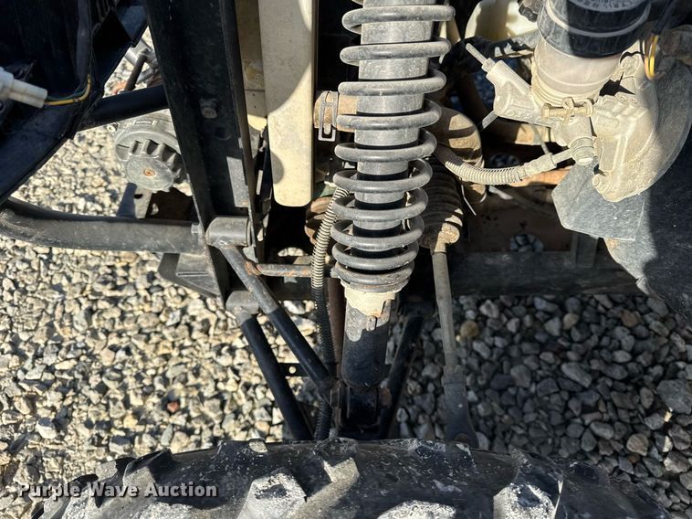 image for item DH9226 Yamaha Rhino 600 utility vehicle