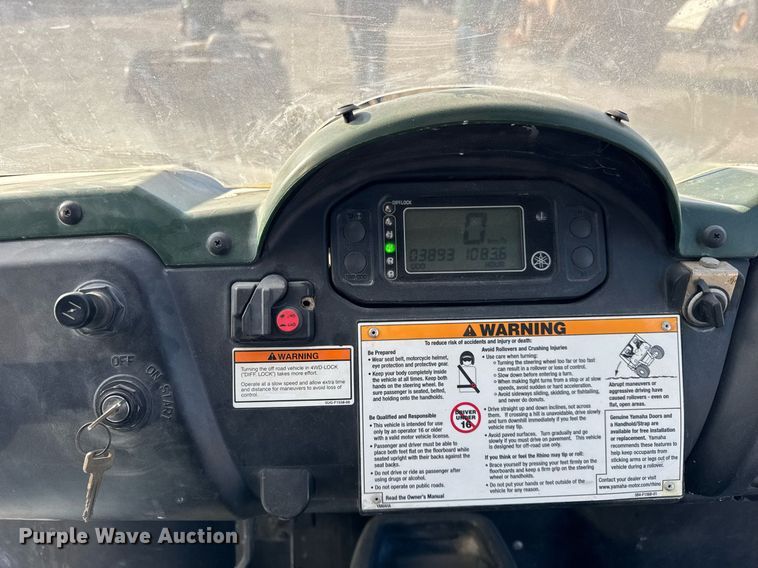 image for item DH9226 Yamaha Rhino 600 utility vehicle