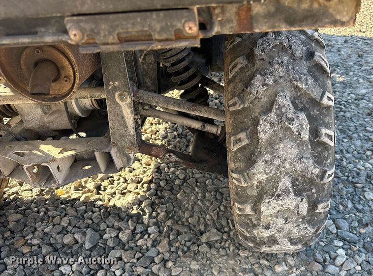 image for item DH9226 Yamaha Rhino 600 utility vehicle