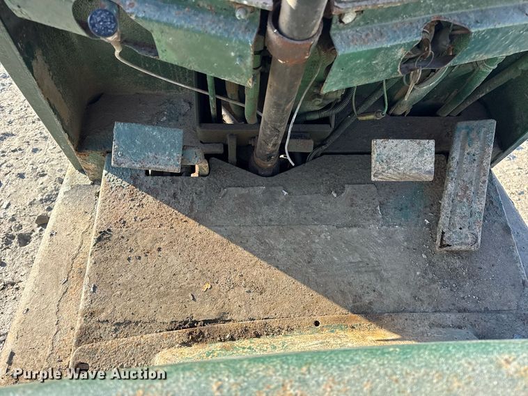 image for item DH9227 Clark C500 forklift