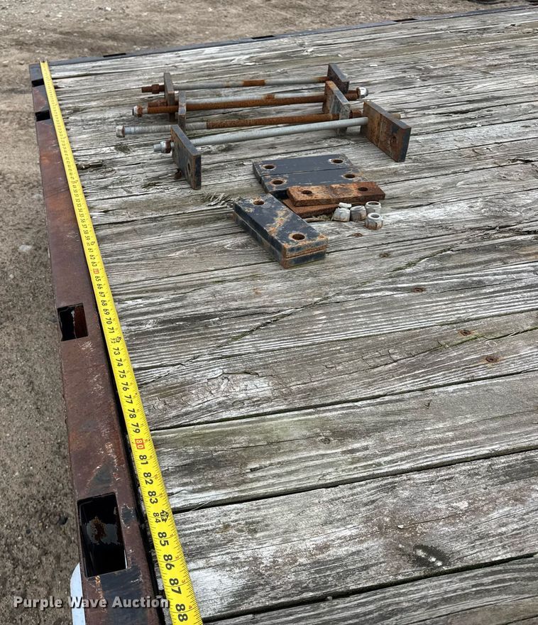 image for item DH9240 Knapheide  PVMX-1630 flatbed