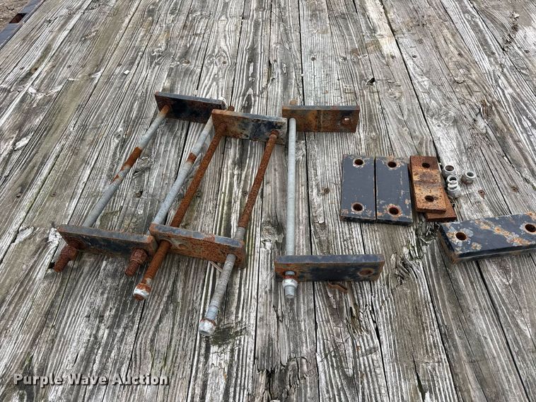 image for item DH9240 Knapheide  PVMX-1630 flatbed