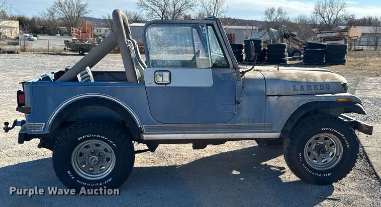 image for item DO0043 1984 American Motors Jeep Wrangler Laredo SUV