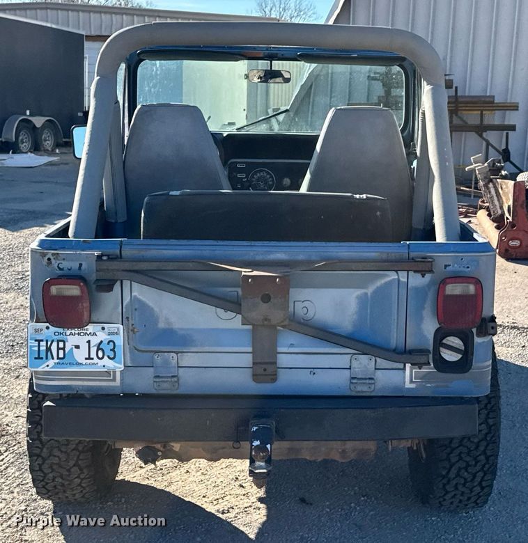 image for item DO0043 1984 American Motors Jeep Wrangler Laredo SUV