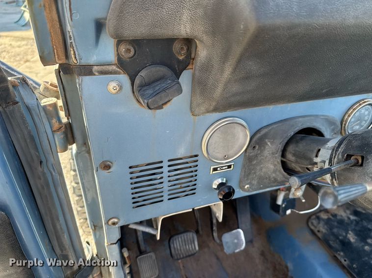 image for item DO0043 1984 American Motors Jeep Wrangler Laredo SUV