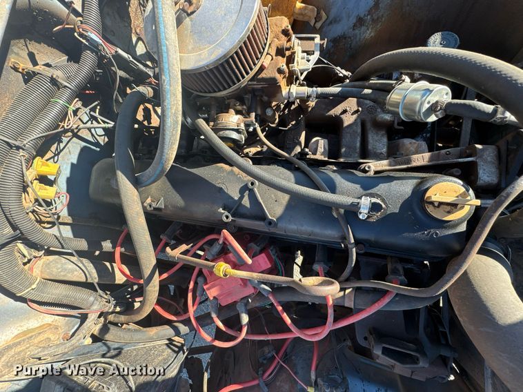 image for item DO0043 1984 American Motors Jeep Wrangler Laredo SUV