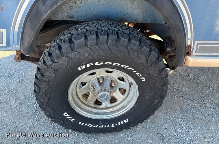 image for item DO0043 1984 American Motors Jeep Wrangler Laredo SUV