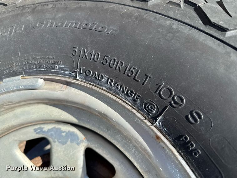 image for item DO0043 1984 American Motors Jeep Wrangler Laredo SUV