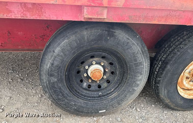 image for item DO0144 1989 Starlight flatbed trailer