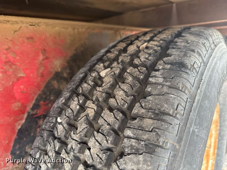 image for item DO0144 1989 Starlight flatbed trailer