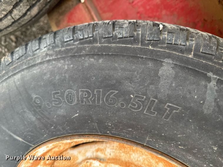 image for item DO0144 1989 Starlight flatbed trailer