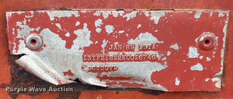 image for item DO0144 1989 Starlight flatbed trailer