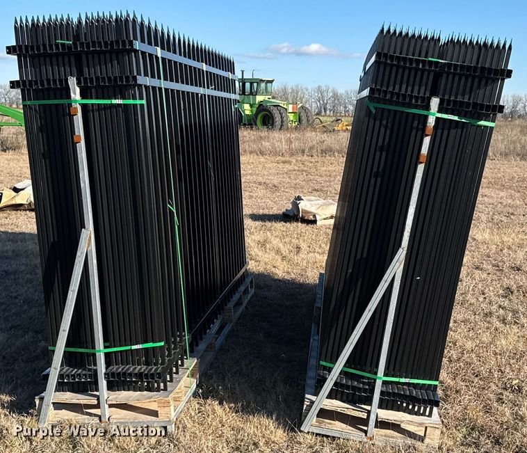 image for item DO0153 (40) fence panels