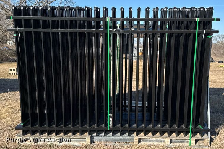 image for item DO0153 (40) fence panels