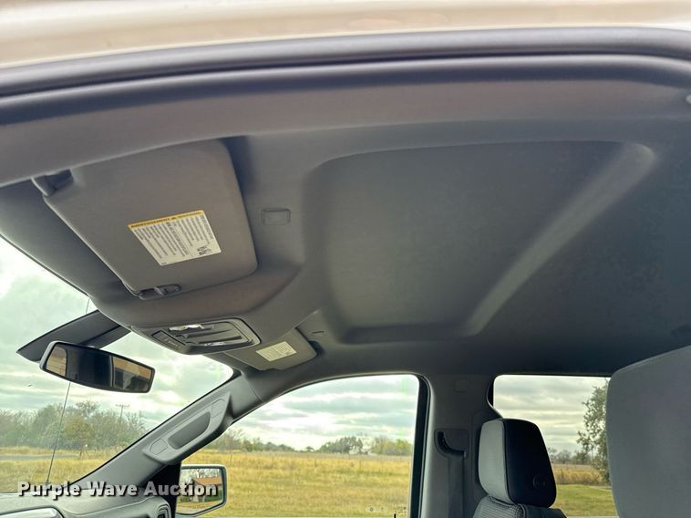 image for item DO2582 2020 Chevrolet Silverado 1500 Crew Cab pickup truck