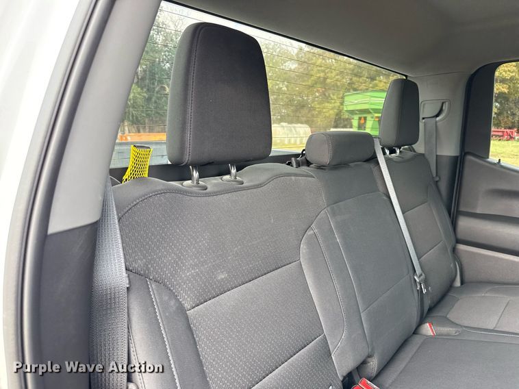 image for item DO2582 2020 Chevrolet Silverado 1500 Crew Cab pickup truck