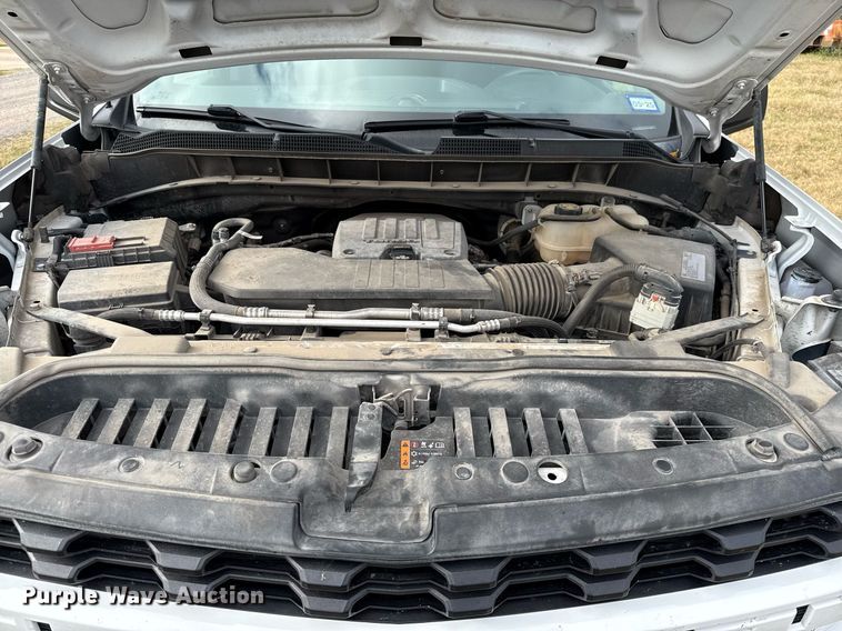 image for item DO2582 2020 Chevrolet Silverado 1500 Crew Cab pickup truck