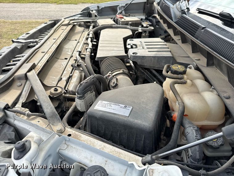 image for item DO2582 2020 Chevrolet Silverado 1500 Crew Cab pickup truck