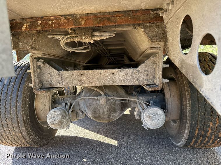 image for item DO2584 2013 AutoCar Xpeditor refuse truck