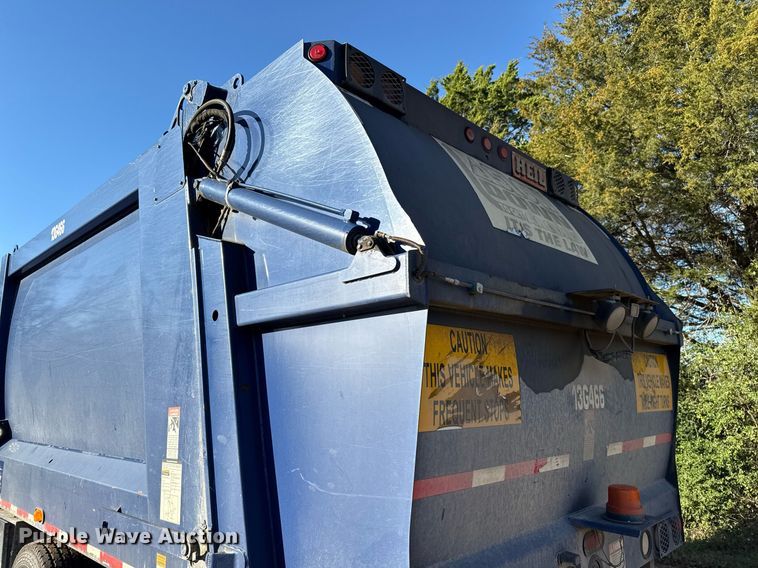 image for item DO2584 2013 AutoCar Xpeditor refuse truck