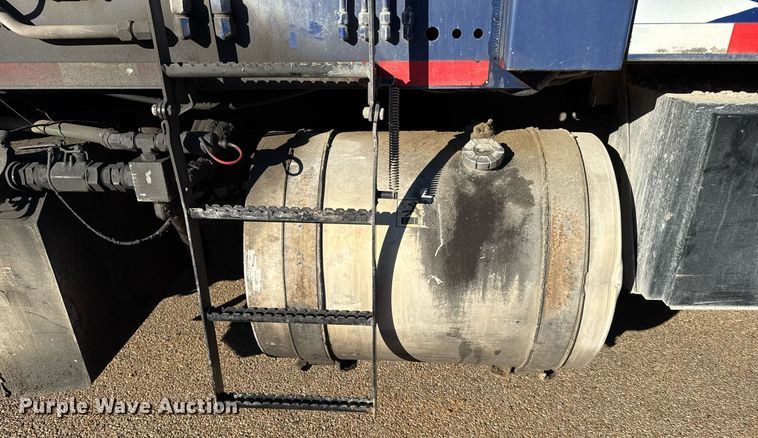 image for item DO2584 2013 AutoCar Xpeditor refuse truck