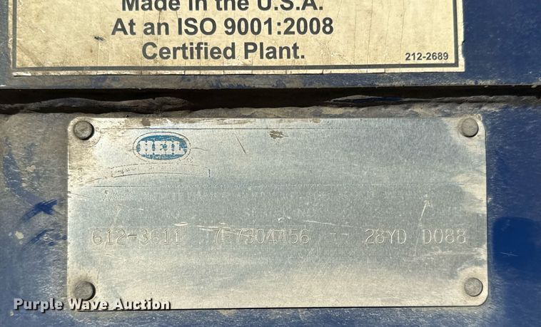 image for item DO2584 2013 AutoCar Xpeditor refuse truck