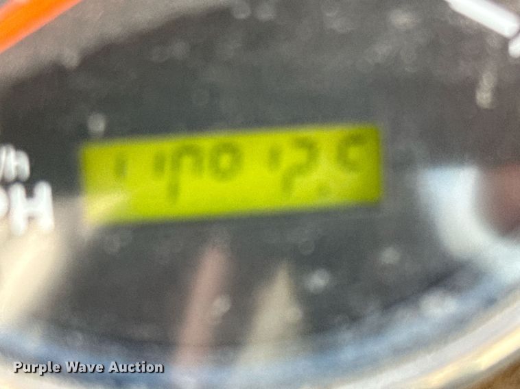 image for item DO2584 2013 AutoCar Xpeditor refuse truck